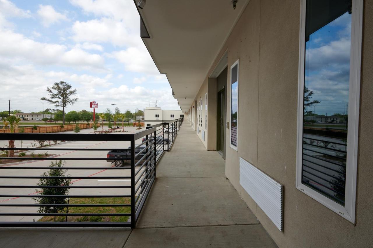 Crystal Inn Baytown Exterior photo